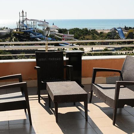 Mina Apart Otel Kundu Bagian luar foto