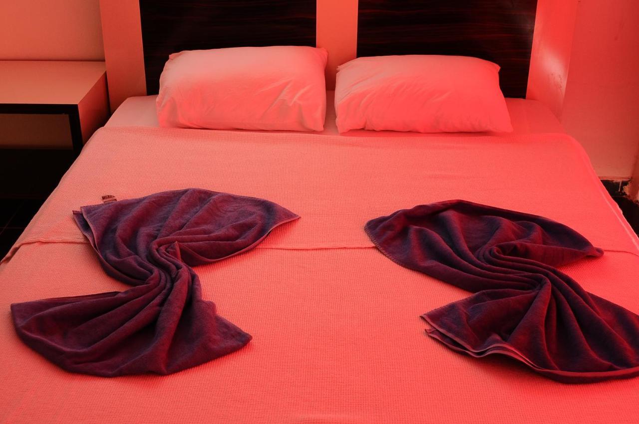 Mina Apart Otel Kundu Bagian luar foto