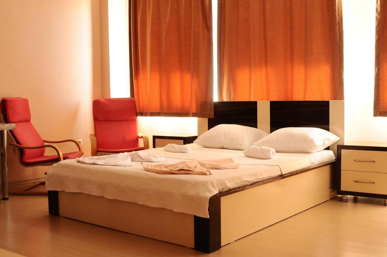 Mina Apart Otel Kundu Bagian luar foto